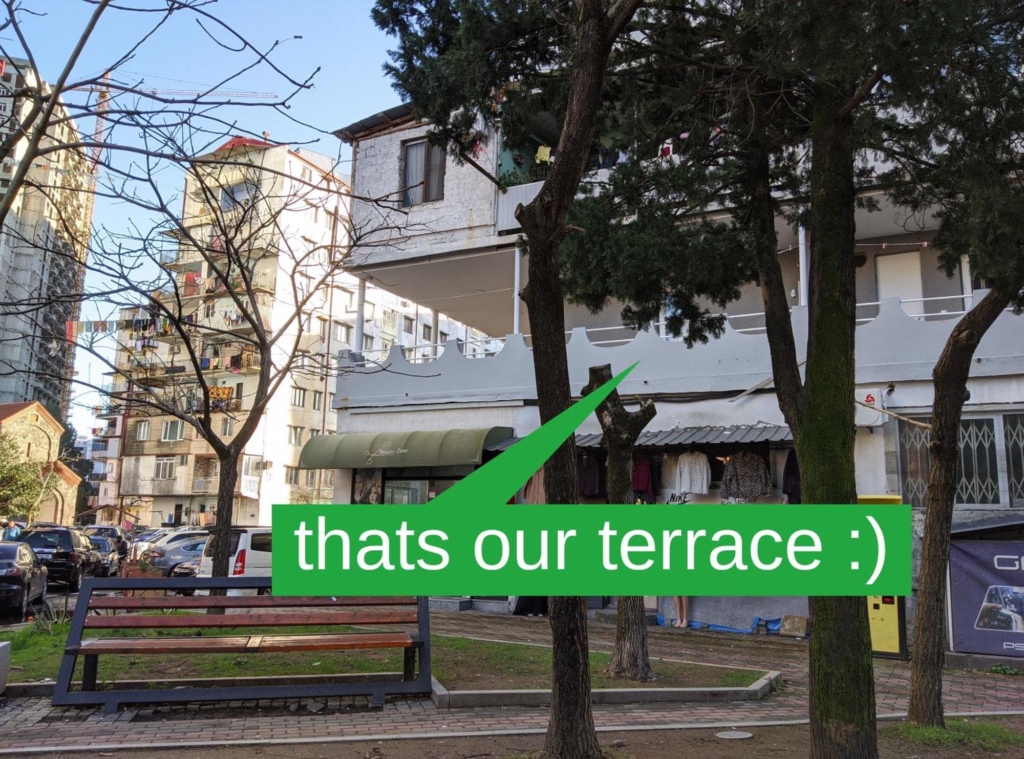 Palm Hostel バトゥーミ エクステリア 写真